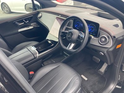 2023 Mercedes-BENZ EQE photo 7