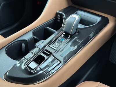 2026 Toyota CROWN SPORT thumbnail 64