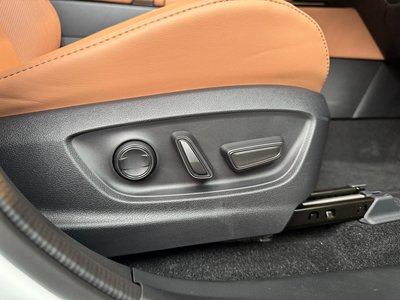 2026 Toyota CROWN SPORT thumbnail 39