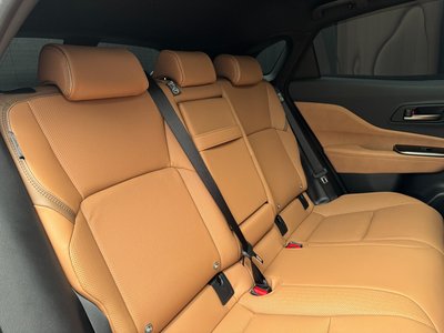 2026 Toyota CROWN SPORT thumbnail 40