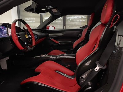 صورة 11 لـ 2021 Ferrari SF90 STRADALE