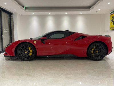 صورة 1 لـ 2021 Ferrari SF90 STRADALE