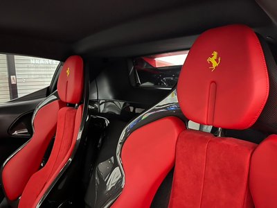 صورة 12 لـ 2021 Ferrari SF90 STRADALE
