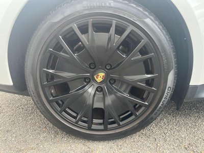 2022 Porsche TAYCAN thumbnail 69