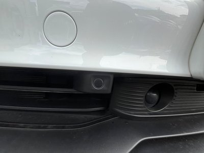2022 Porsche TAYCAN thumbnail 25