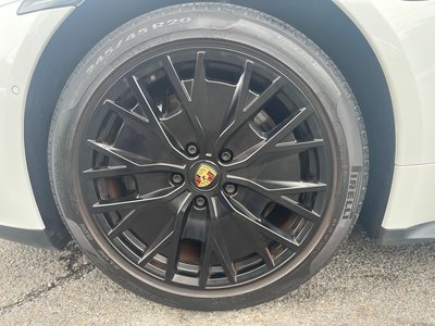 2022 Porsche TAYCAN thumbnail 67