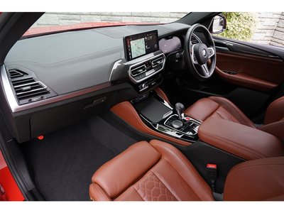 صورة 11 لـ 2023 BMW X4 M