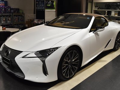 2023 Lexus LC CONVERTIBLE photo 7