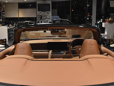 2023 Lexus LC CONVERTIBLE photo 12