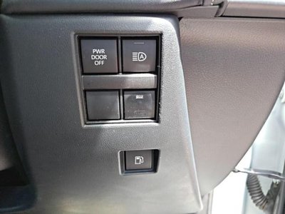 صورة 16 لـ 2023 Toyota ALPHARD