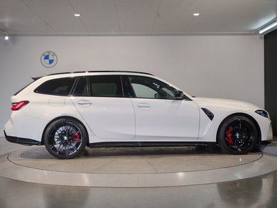 2024 BMW M3 TOURING photo 8