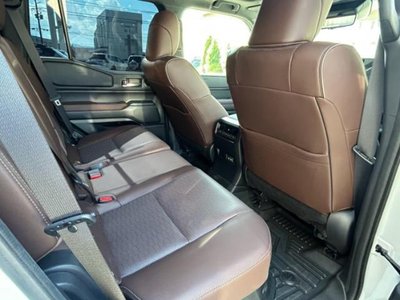صورة 31 لـ 2024 Toyota LAND CRUISER 250