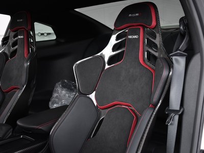 2024 Nissan GT-R 照片 12
