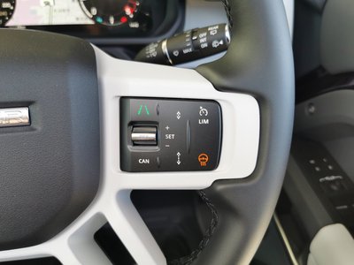 2025 LAND Rover DEFENDER — миниатюра 7