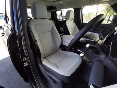 2025 LAND Rover DEFENDER — миниатюра 20
