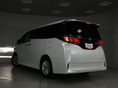 صورة 38 لـ 2024 Toyota ALPHARD