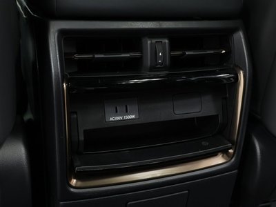 صورة 29 لـ 2024 Toyota ALPHARD