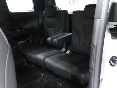 صورة 28 لـ 2024 Toyota ALPHARD