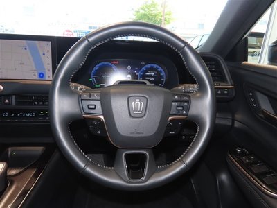 2023 Toyota CROWN SPORT photo 11