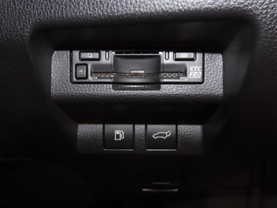 2023 Toyota CROWN SPORT photo 24