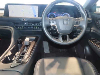 2023 Toyota CROWN SPORT photo 10