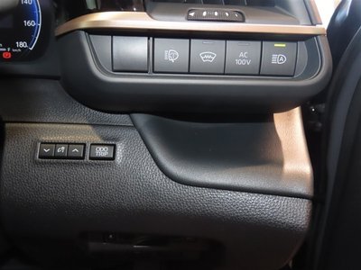 2023 Toyota CROWN SPORT photo 23