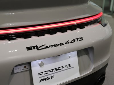صورة 9 لـ 2023 Porsche 911