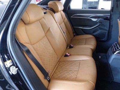 صورة مصغرة 83 لـ 2023 AUDI S8