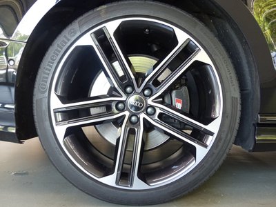 صورة مصغرة 48 لـ 2023 AUDI S8