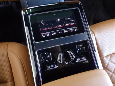 صورة مصغرة 96 لـ 2023 AUDI S8
