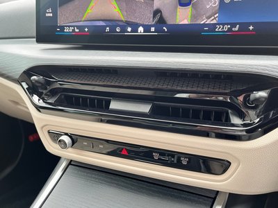 2025 BMW 3 SERIES 照片 15