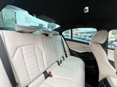 2025 BMW 3 SERIES 照片 5