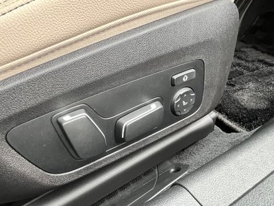 2025 BMW 3 SERIES 照片 11