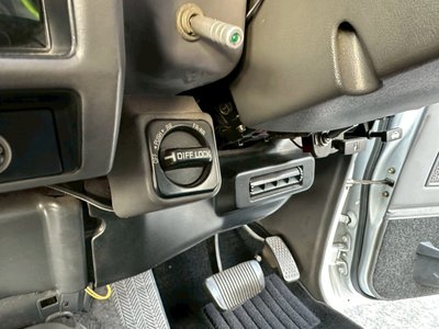 1990 Toyota LAND CRUISER 70 — фото 24