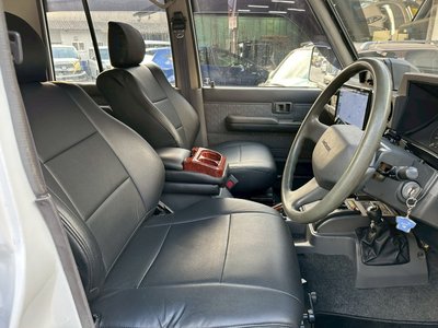1990 Toyota LAND CRUISER 70 — фото 10