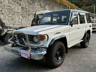 1990 Toyota LAND CRUISER 70 — фото 1