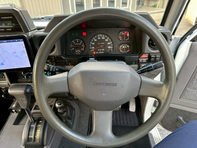 1990 Toyota LAND CRUISER 70 — фото 13