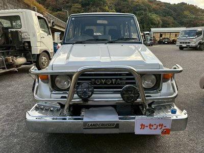 1990 Toyota LAND CRUISER 70 — фото 2