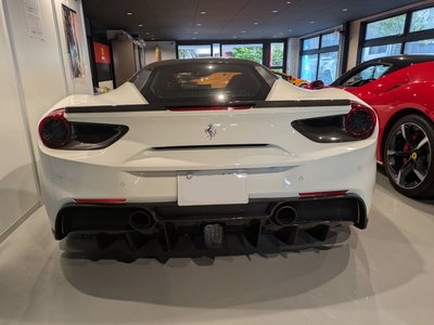 2015 Ferrari 488 GTB 照片 6