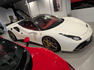 2015 Ferrari 488 GTB 照片 4