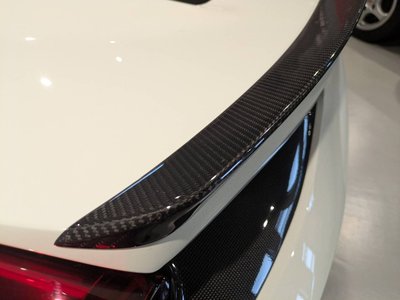 2015 Ferrari 488 GTB 照片 12