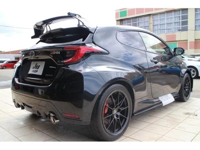 صورة 7 لـ 2023 Toyota GR YARIS