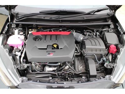 صورة 47 لـ 2023 Toyota GR YARIS