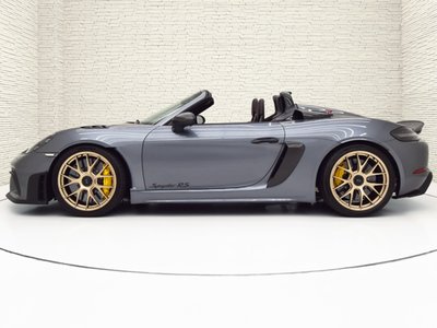 2025 Porsche 718 SPYDER photo 6