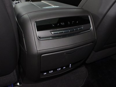 2024 Cadillac ESCALADE 缩略图 68