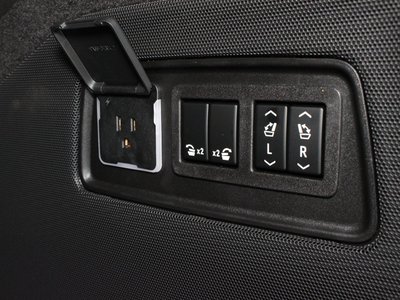 2024 Cadillac ESCALADE 缩略图 69