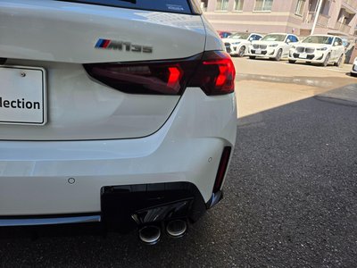 2025 BMW 1 SERIES photo 12