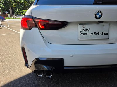 2025 BMW 1 SERIES photo 13