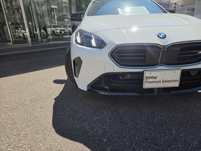 2025 BMW 1 SERIES photo 6