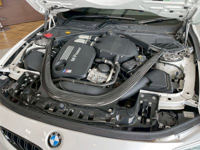 صورة 23 لـ 2015 BMW M4 COUPE